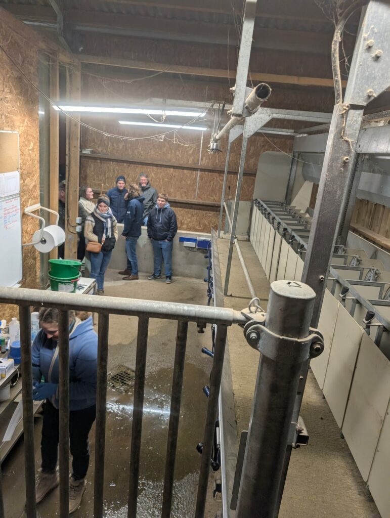 J4_f32b0ca5-9681-4010-abb9-0fa46e054545